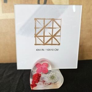 Resin Heart 4×4 Picture Holder